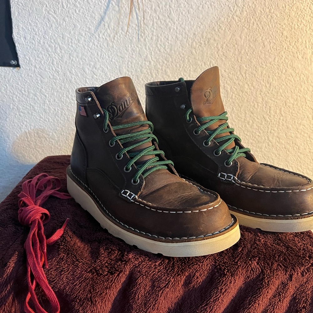 Danner Bull Run Moc Toe women’s 8.5